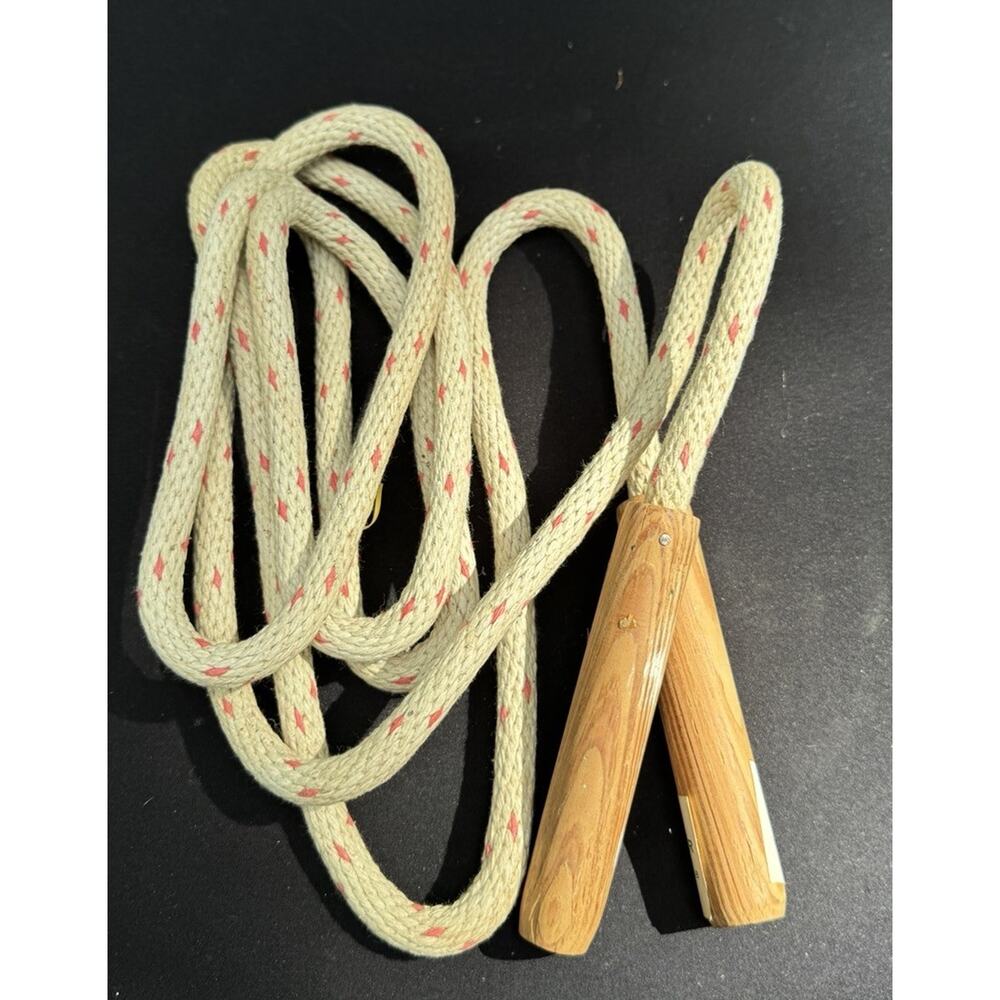 Vintage Handmade In Nc Wood Handled White & Red Jump Rope Excellent!